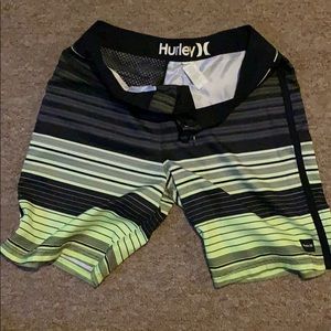 Hurley bathing suit size 38